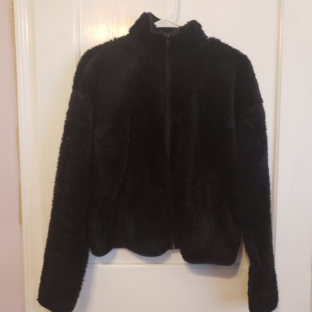 Black Sherpa Zip-up